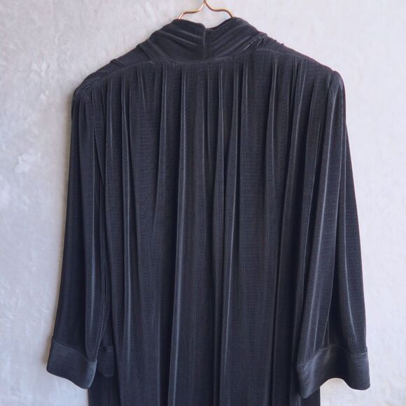 Vtg VIRGINIE PARIS Black Micropleat Jacket Size 2X-3X Longline Plisse Lettuce - Picture 7 of 10